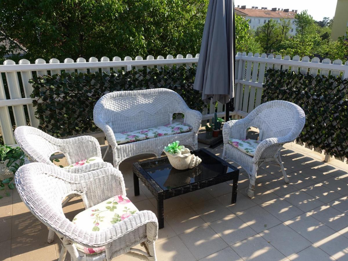 Wagner Apartman Тата Екстериор снимка